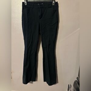 Old Navy Size 12 Black Pixie Flare Pants